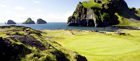 ウェストマン諸島・ゴルフコース（Vestmann island golf course)