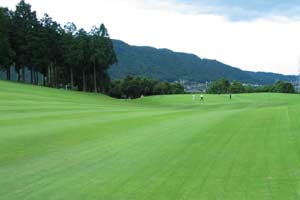 神奈川県・津久井湖ゴルフ倶楽部