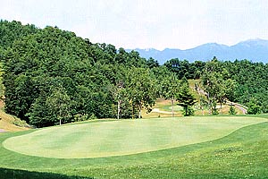長野県・佐久春日野カントリー倶楽部