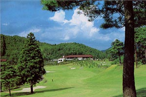 山梨県・都留カントリー倶楽部