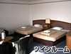 宿泊施設