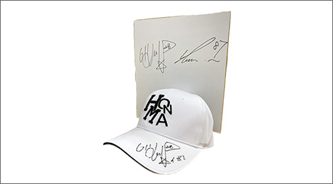 イデックス推薦プロ サイン入り色紙＆キャップ